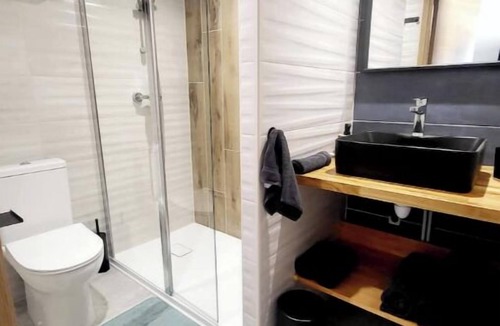 Saint-Leger-sous-Brienne House | House sleeps 4