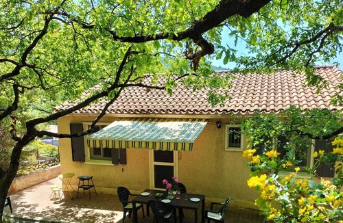 Saint Maime House | House