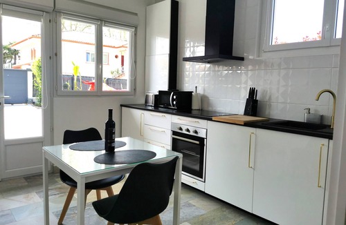 Saint-Martin-de-Seignanx House | House