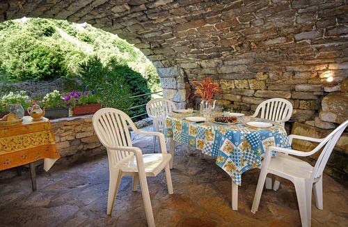 Saint-Chely-du-Tarn House | House