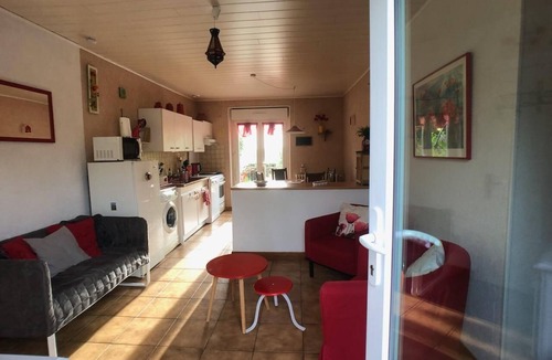 Saint-Laurent-de-Terregatte Apartment | House of Poppies