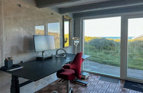 Hirtshals House | House from 1949 with views of lighthouses and sea