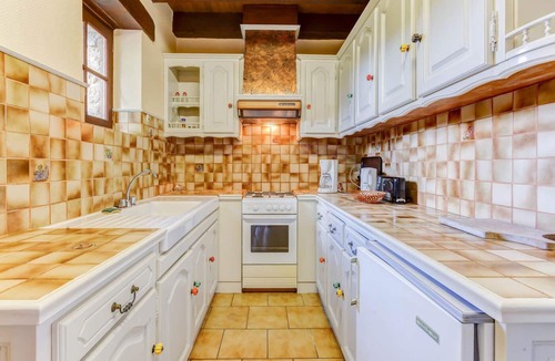 Prats-du-Perigord House | HOUSE FULL CAMPAIGN