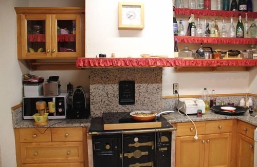 Sant Hilari Sacalm House | House (full rental) maximum 5 people, ideal for families.