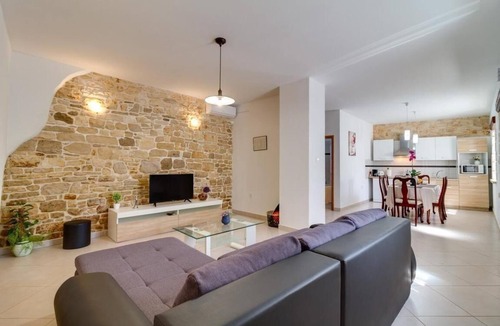 Svetvincenat House | House Furlani with lovely garden and private Pool