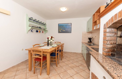 Sveta Marina House | House Gaia – For Up to 5 Guests, Just a Few Steps from the Beach by 22Estates