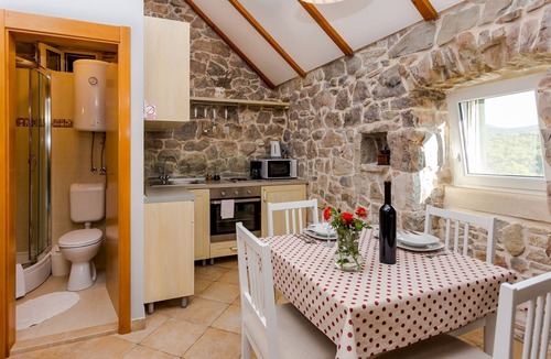 Gata House | House Gor (10482-K1) - Gata
