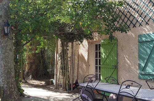 Pouzols House | House Green Pool