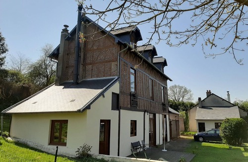 Aizier House | House "Hotel of travelers"