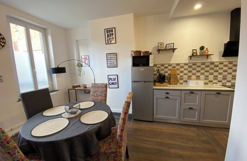 Vouziers House | House idem