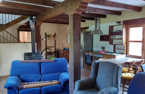 Alar del Rey Cottage | House in a quiet village between mountains and very well communicated.