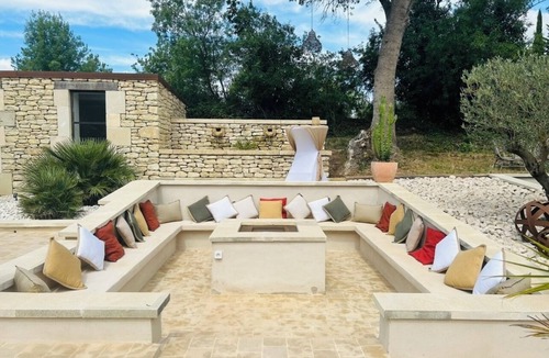 Puyvert House | House in a relaxing setting