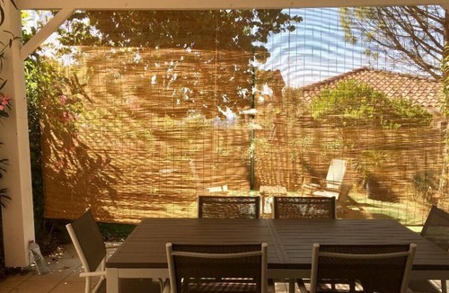 Calvisson House | House in a tourist area