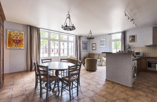 Aigues-Mortes House | House in Camargue