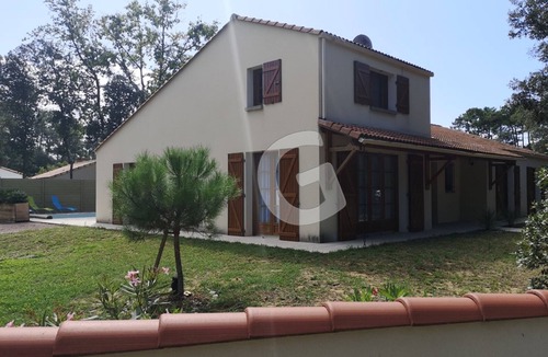 Jard-sur-Mer House | House in Jard-sur-Mer with heated pool, near the sea