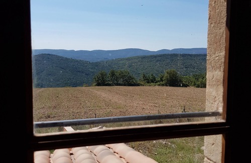 Sainte-Croix-a-Lauze House | House in Luberon.