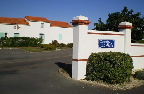 La Faute-sur-Mer House | House in La Faute-sur-Mer with Pets Allowed, Parking and Private Garden