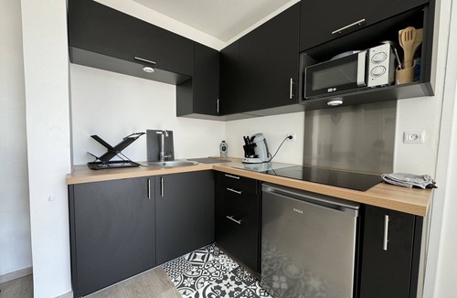 Oasis - Maroc House | House in Le Mans with Private Courtyard