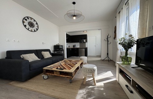 Oasis - Maroc House | House in Le Mans with Private Courtyard