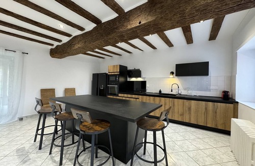 Mansigne House | House in Mansigné with Fenced Garden