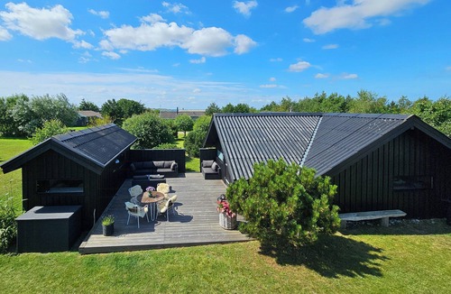 Martofte House | House in nature by the water at Langø