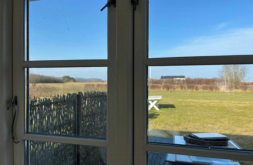 Vejlby Fed House | House in peaceful surroundings 150 m to the water