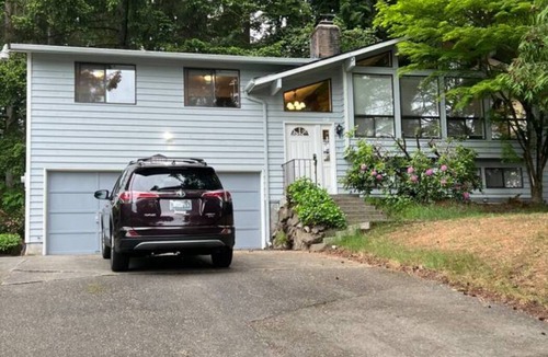 Federal Way House | House in Private & Quiet Area