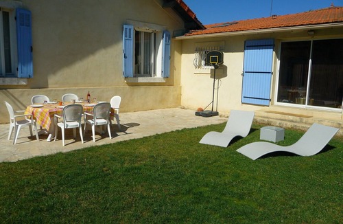 Salon-de-Provence House | HOUSE IN PROVENCE .