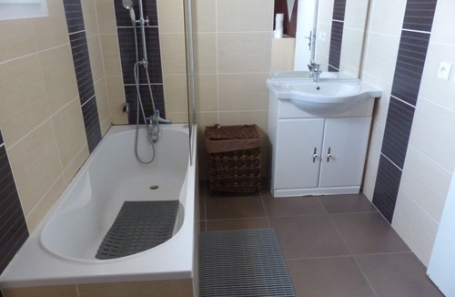 Saint-Andre-de-Sangonis House | House in quiet subdivision