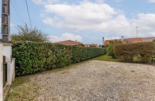Sanguinet House | House in Sanguinet for 3 people, 200m from lake, terrace and garden