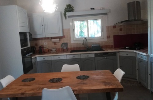 Tavernes House | House in the heart of green Provence, in the middle of nature, pets welcome!