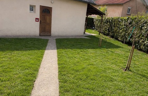 Clarac House | House in the mountains, between ski resorts, hiking trails and lake.