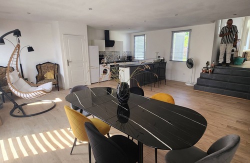 Mereuil House | House in the village of MEREUIL in the Hautes Alpes, ideal for families.
