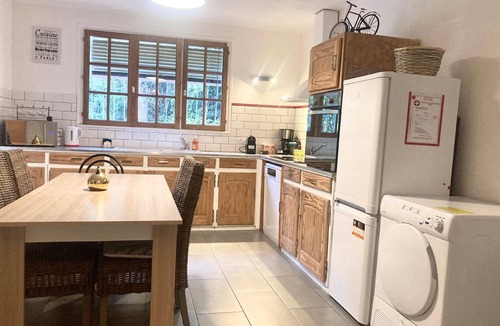 Trebes House | House in Trèbes with Large Garden