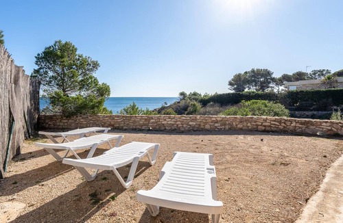 Costa Dorada Villa | House in unique location with panoramic sea views