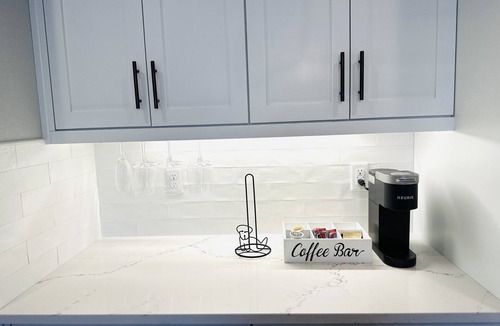 West Salem House | House in West Salem