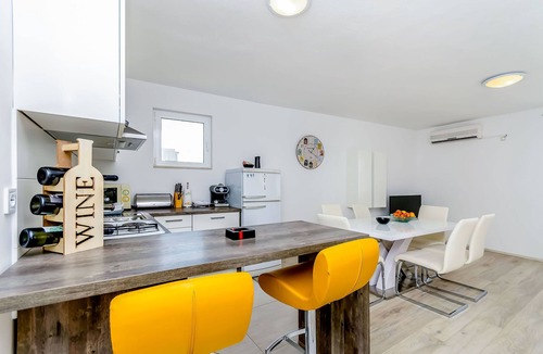 Vinisce House | House Ivana (34441-K1) - Vinisce