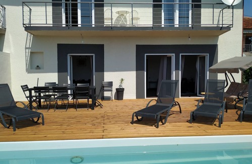 Seget Donji House | House Ivica (46101-K1) - Seget Donji