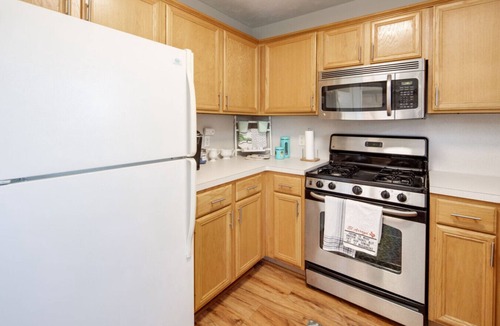 Steeplechase House | House just 3 miles from TAMU