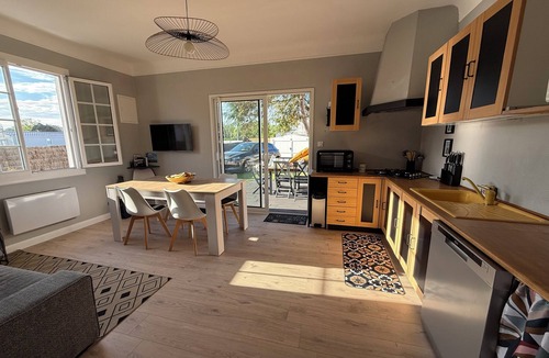 La Plaine-sur-Mer House | House just a stone's throw from the sea