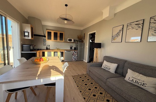 La Plaine-sur-Mer House | House just a stone's throw from the sea