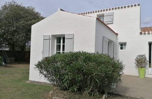 Ile d'Yeu House | House Ker Pierre-Levée 4 bedrooms close to sea and shops