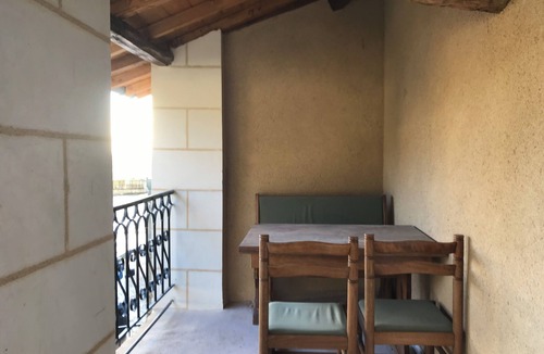 Beaumont House | 🏡 House "L'Atelier de René" Terrace & private parking 10 min from Futuroscope