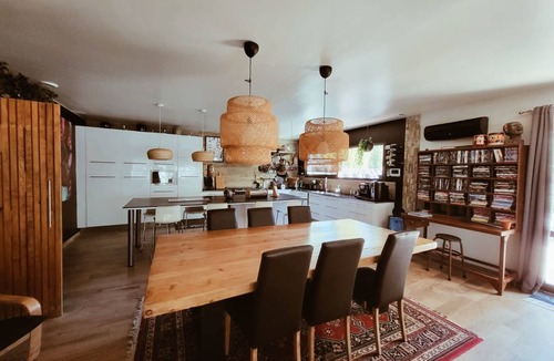 Langlade House | HOUSE "L'OLIVETTE" jacuzzi, heated pool, billiards, table soccer, 7KM from Nîmes