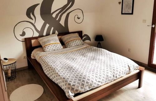 Escuilles House | House “LA CHOUQUETERIE” Escoeuilles – 7 people