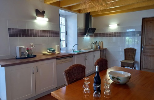 Sauveterre-la-Lemance House | House La Vallée 4 ADULTS with swimming pool 3* France