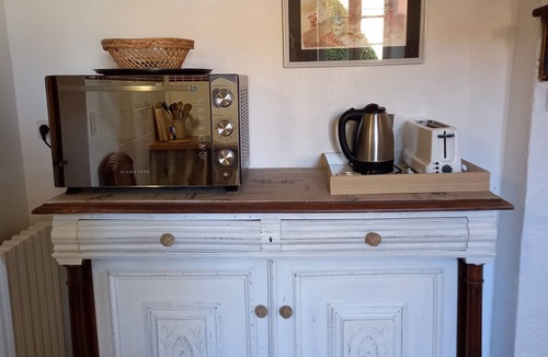 Sauveterre-la-Lemance House | House La Vallée 4 ADULTS with swimming pool 3* France