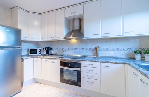 Sant Pere Pescador Ski Chalet | House la Petanque, wifi, pool, barbecue, garage, sea view.