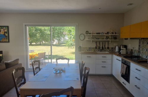 Aveze House | House Les Taillades - up to 6 persons, 2 bedrooms