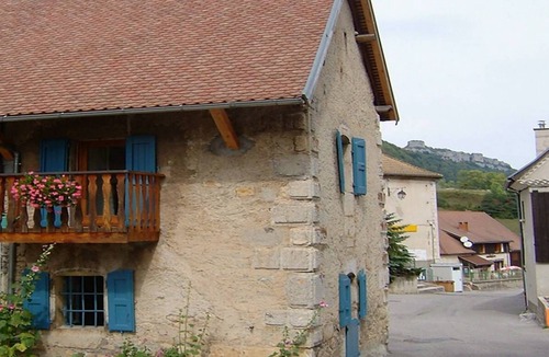 Gresse-en-Vercors House | House Les volets bleus